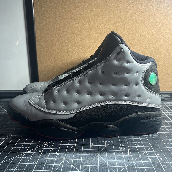 Size 12 - Air Jordan 13 Retro 'Reflective Silver' 696298-023 - Picture 3 of 14